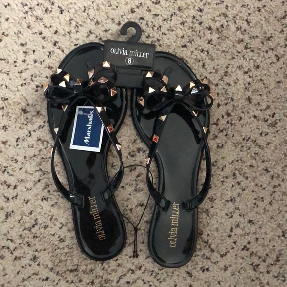 Olivia Miller Shoes - Adorable black bow studded sandals size 8 🩴